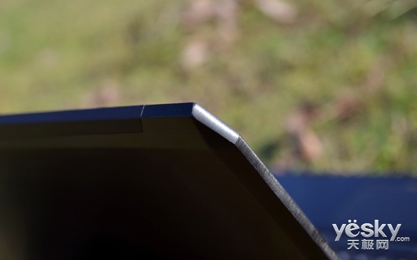ֱ1K  GTX970M/980MսZ/GϮ