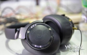 AKG N90QCES AsiaƵƷ