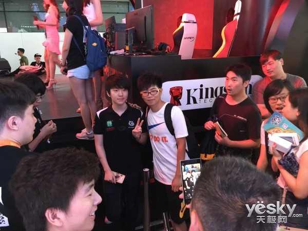 ս ʿ ChinaJoy2015 HyperX սϮ