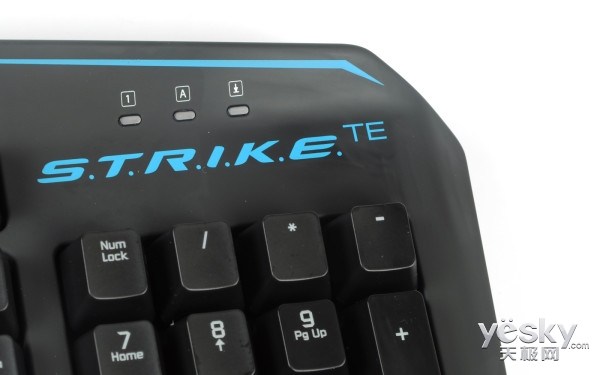 MAD Catz STRIKE TEϷе