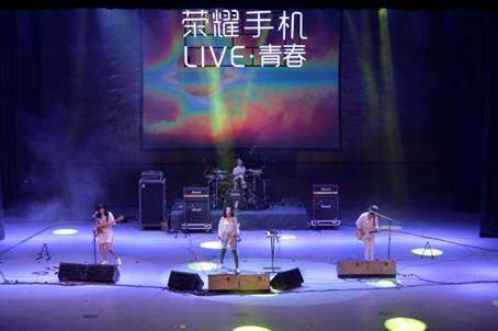 ˵: E:\Ϊ\ҫLive־糡-ҵֶ\ֳͼƬ\GALA&ɶСBY\GALA&ɶСBY (14).jpg