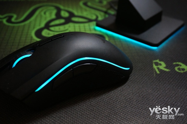 ֻ Razer¿۾