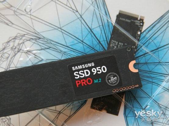 NVMe׼ 950PRO̬Ӳ̿ͼ