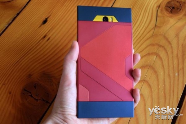 Һֻ̬Turing Phone2016Q1