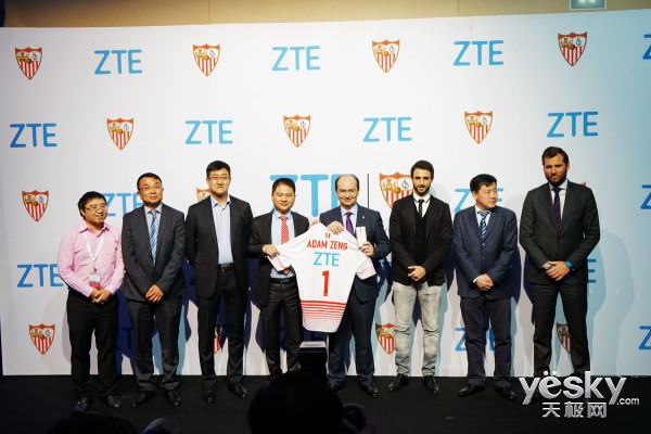 ǩԼά MWC2016սӪ