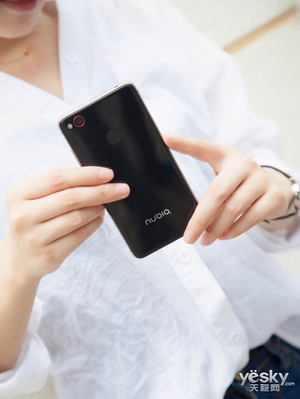 nubia Z11 miniͼ