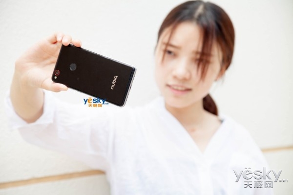 nubia Z11 miniͼ