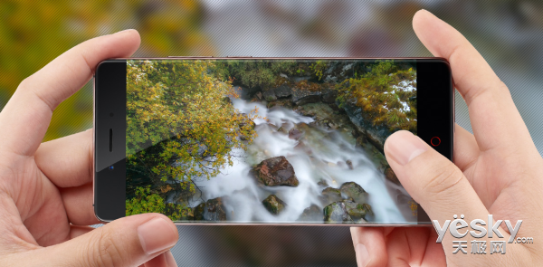 ޱ߿콢ֻnubia Z11׷ 2499Ԫ