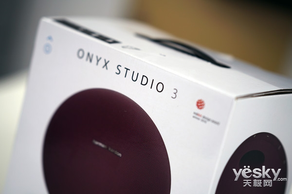 ֵĽ Onyx Studio 3ײ