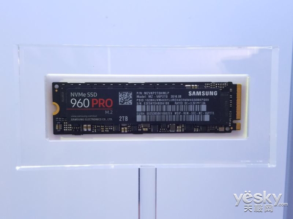 960ϵSSD 3200MB/SٶҪ