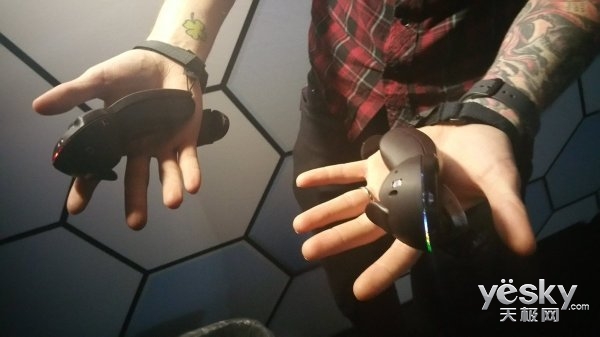 Valve VRԭ OculusTouch
