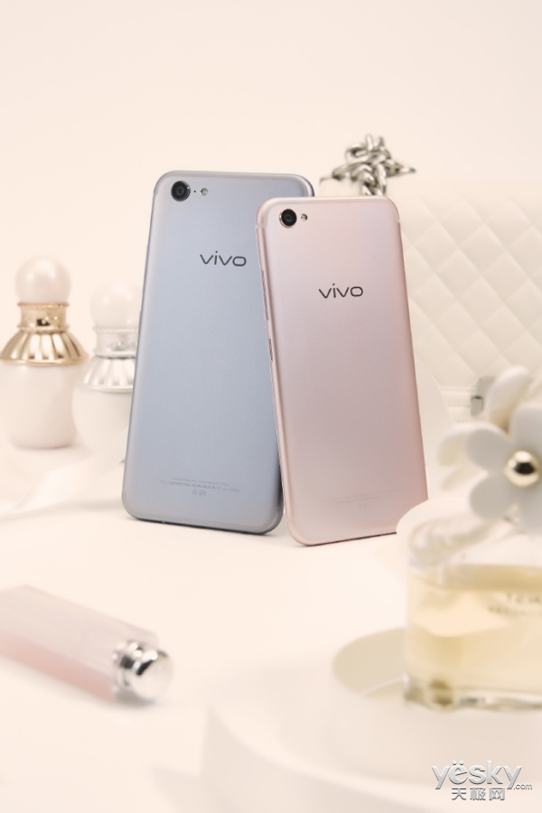 ͼvivo X9 PlusǿջҰ: