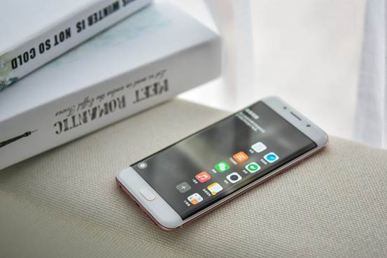 /Users/meizu/Downloads/Xplay6/05 (1).jpg