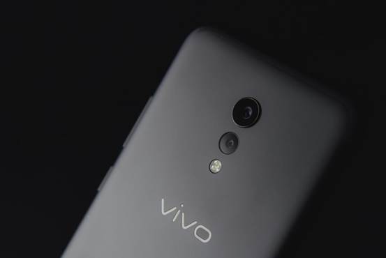 /Users/zjazz/Downloads/vivoزͼ/Xplay6/ĥɰڲƷͼ/DSC_1521_0002_DSC_1520.jpg