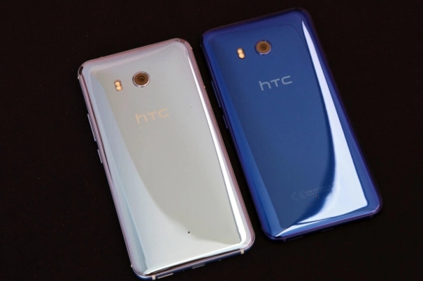 HTC U11½ѷ:649Ԫ 69շ