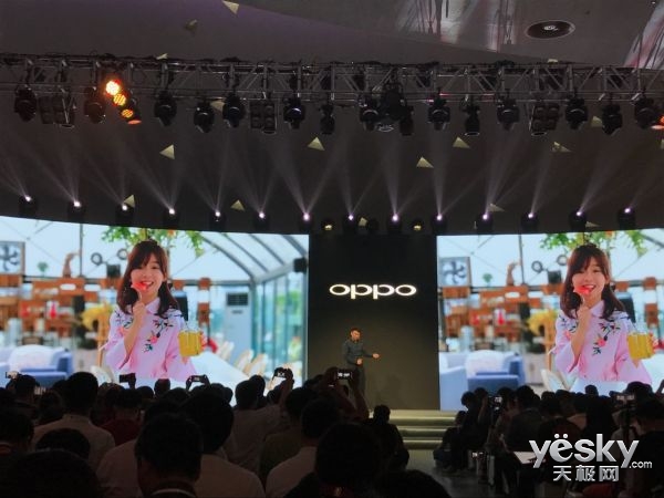 OPPO R11ۼۻ3000Ԫ 