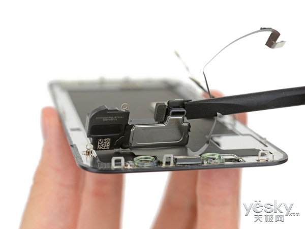 iPhone X: