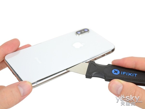 iPhone X: