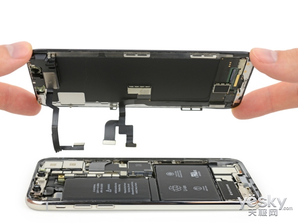 iPhone X: