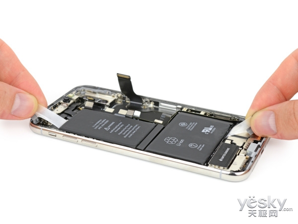iPhone X: