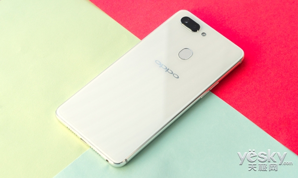 Ӱ¸貣OPPO R15ѩӯ׿ͼ